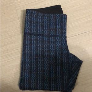 Lululemon wunder under leggings size 4